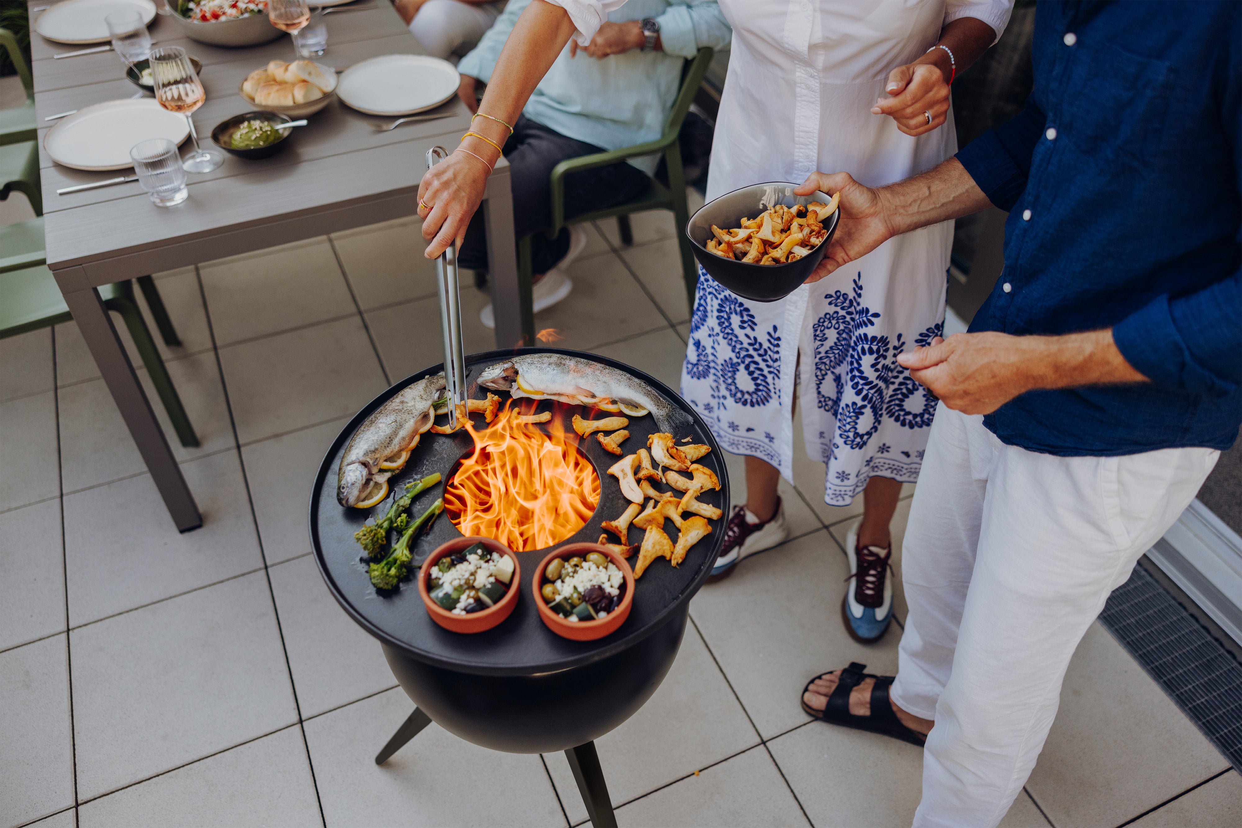 höfats MOON 45 Plancha Grillset Hoog Volledig Zwart