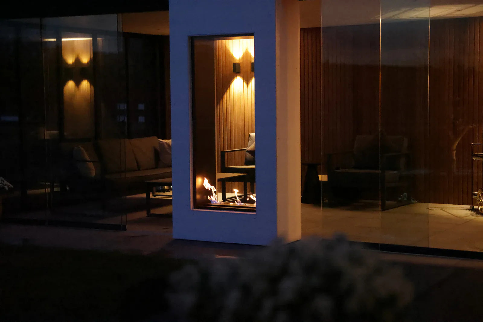 Fame Vertical Doorkijkhaard Enkel Volle Glas 70 x 140 cm